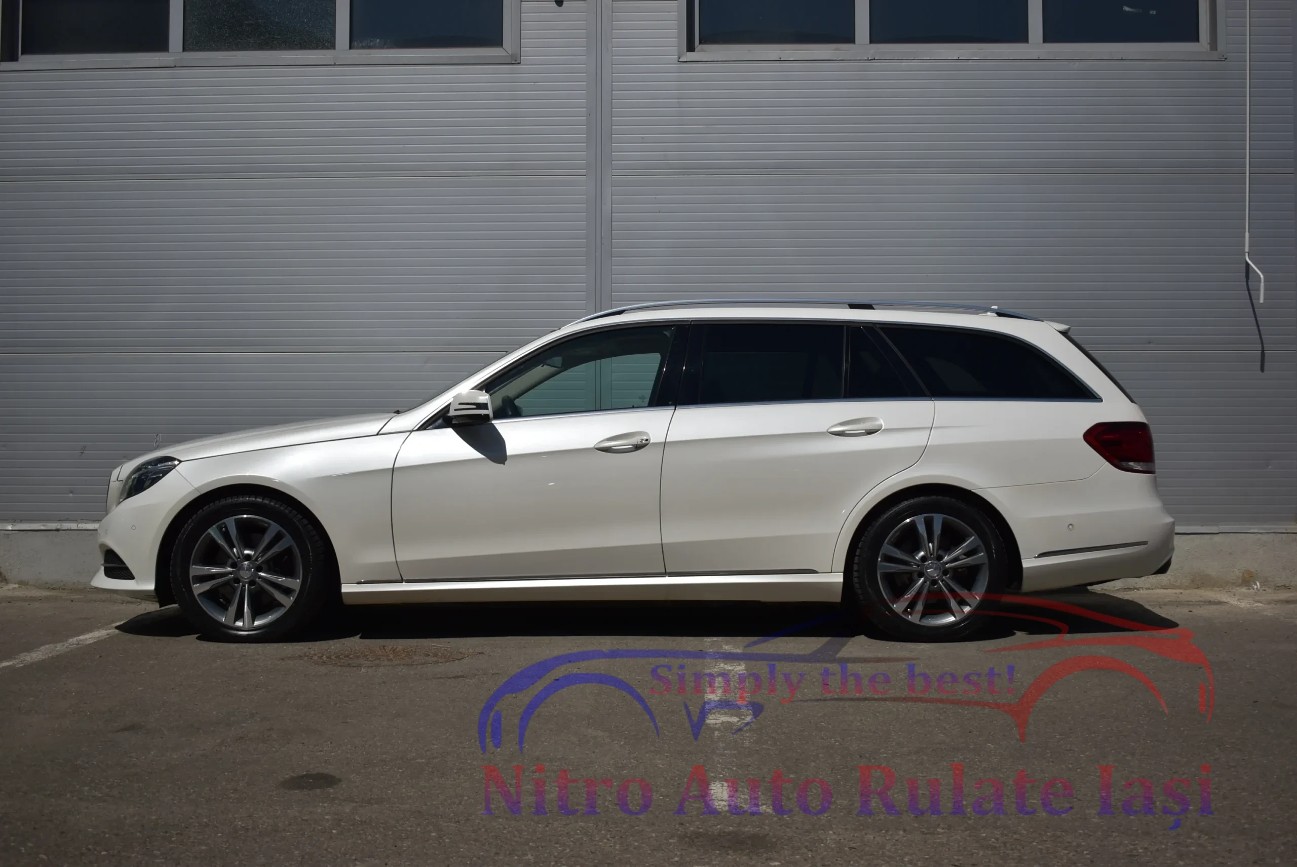 Mercedes-Benz E-Class 4MATIC 4