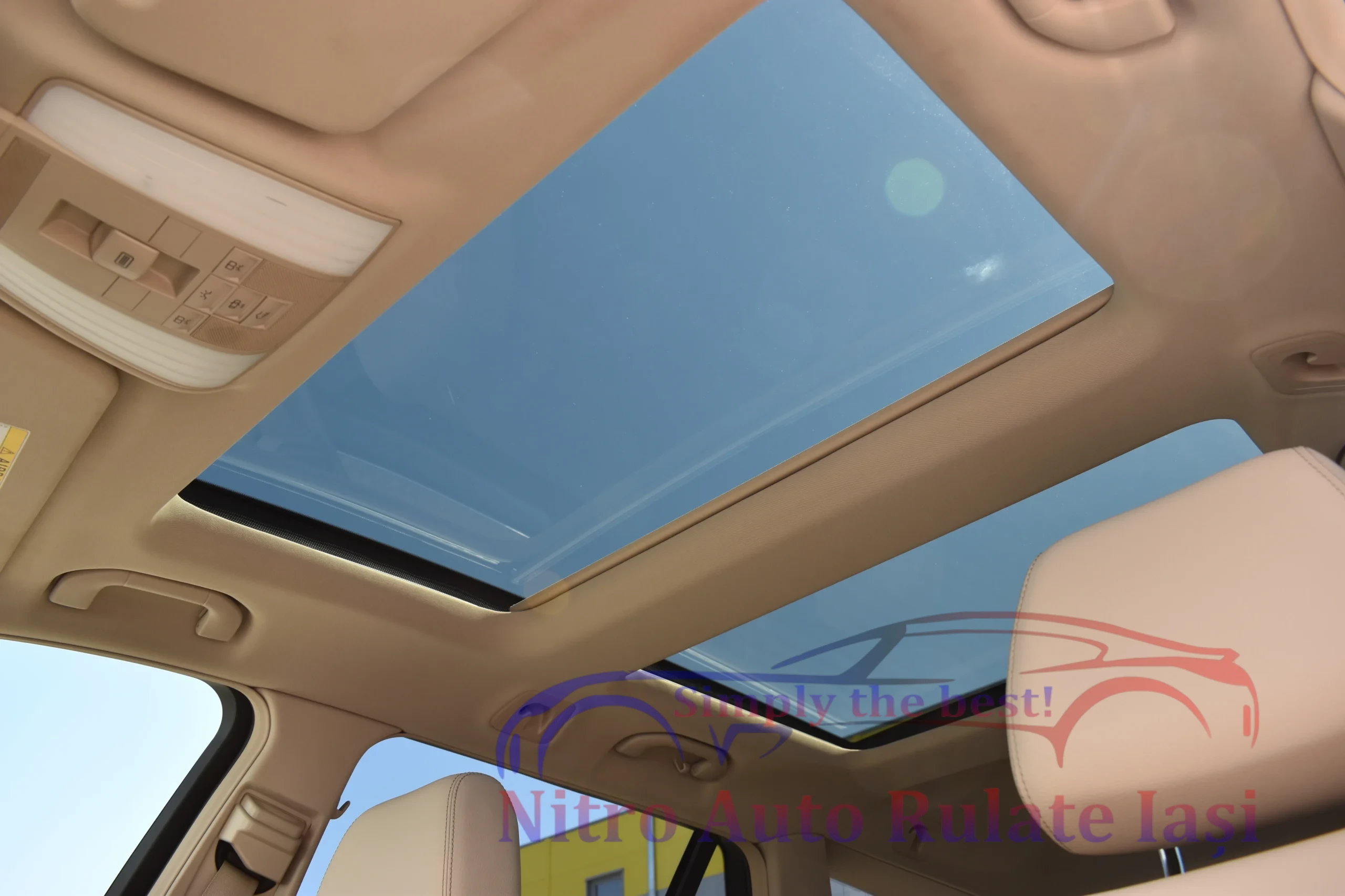 Mercedes-Benz E-Class 4MATIC 19