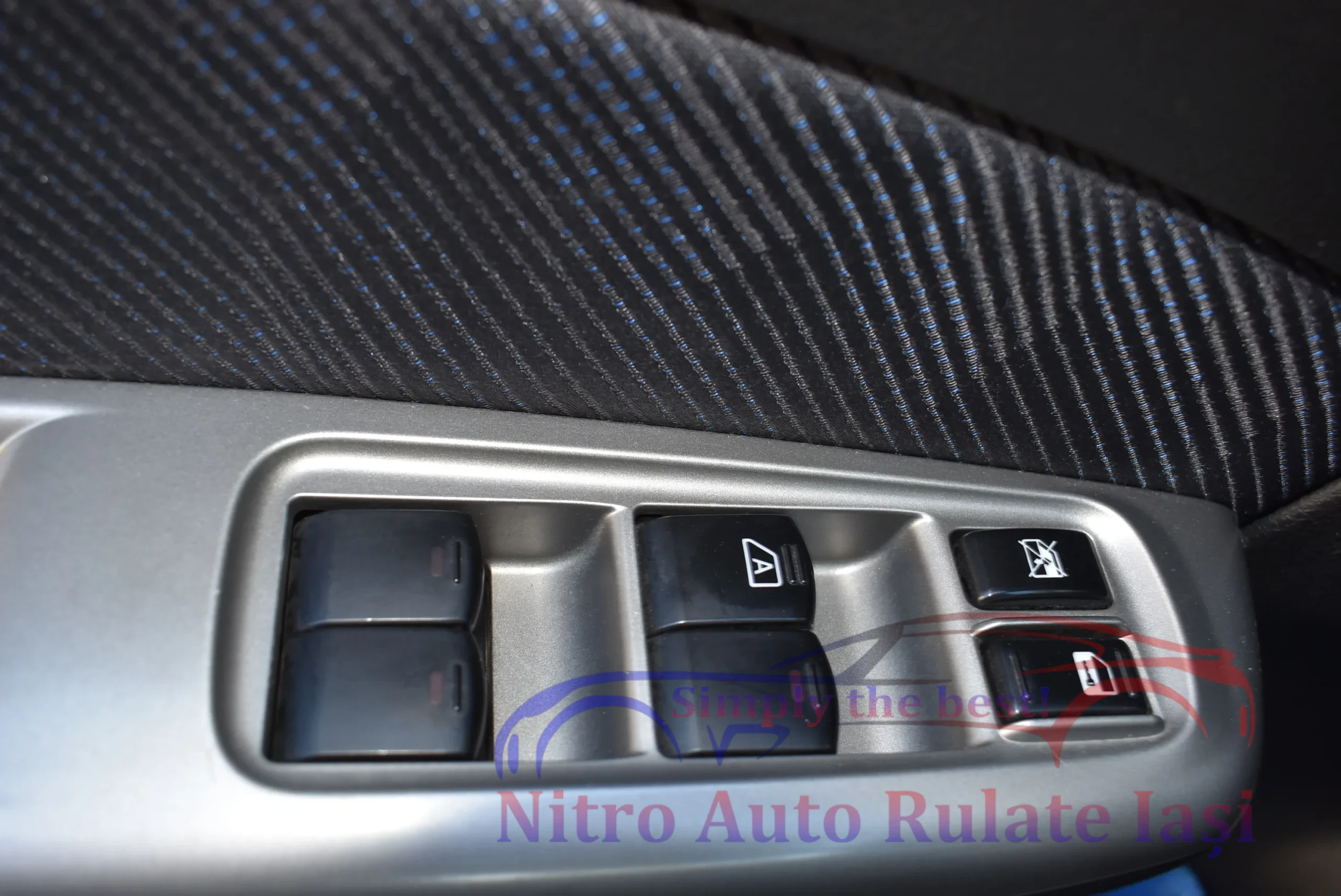 Subaru Forester 2.0X 4x4 Automat 16
