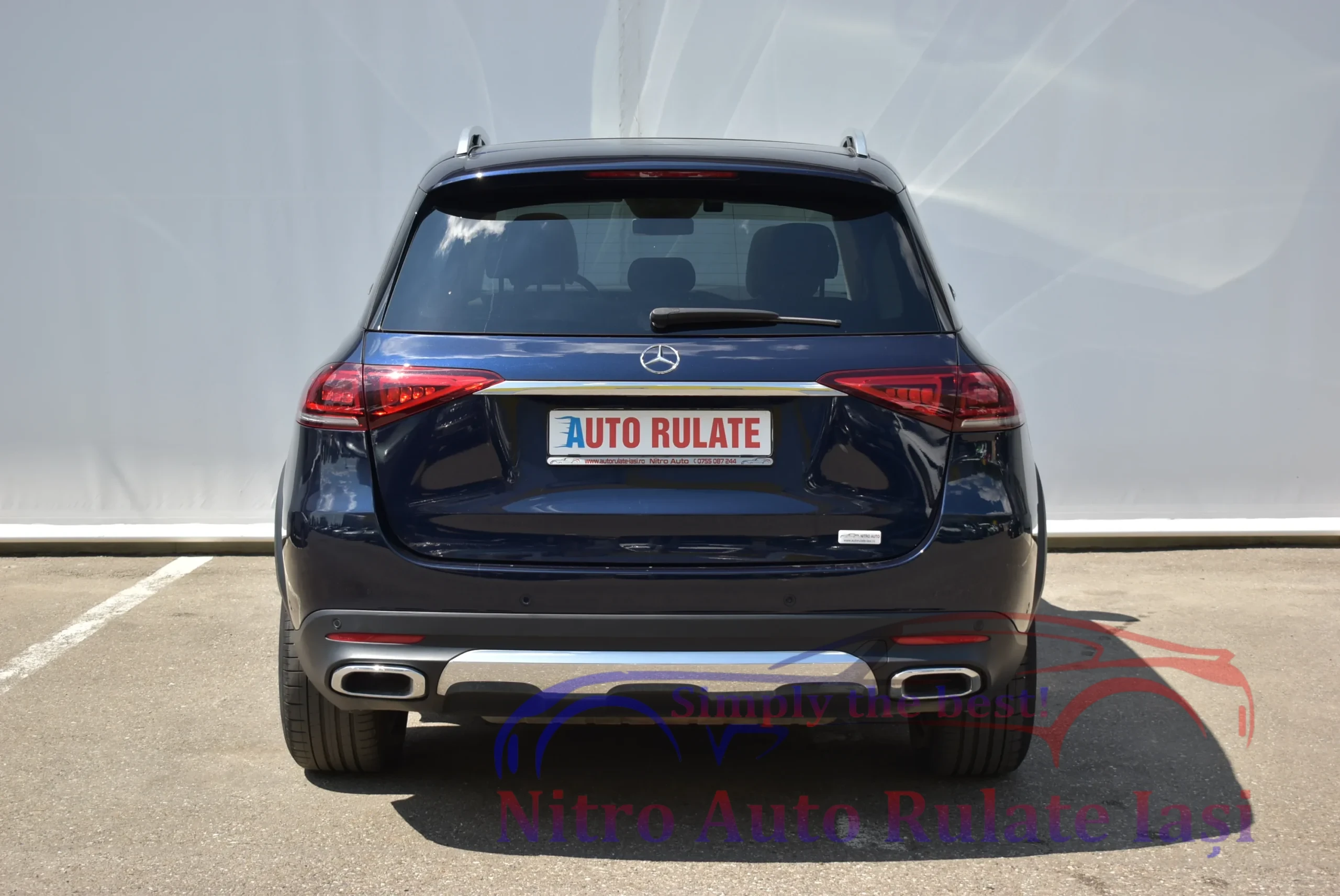Mercedes-Benz GLE 3.0 Benzină Mild-Hybrid AMG Line 4