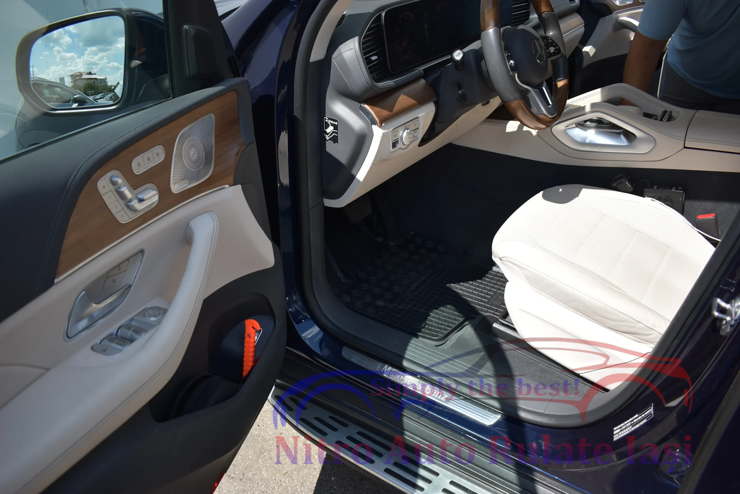 Mercedes-Benz GLE 3.0 Benzină Mild-Hybrid AMG Line 5