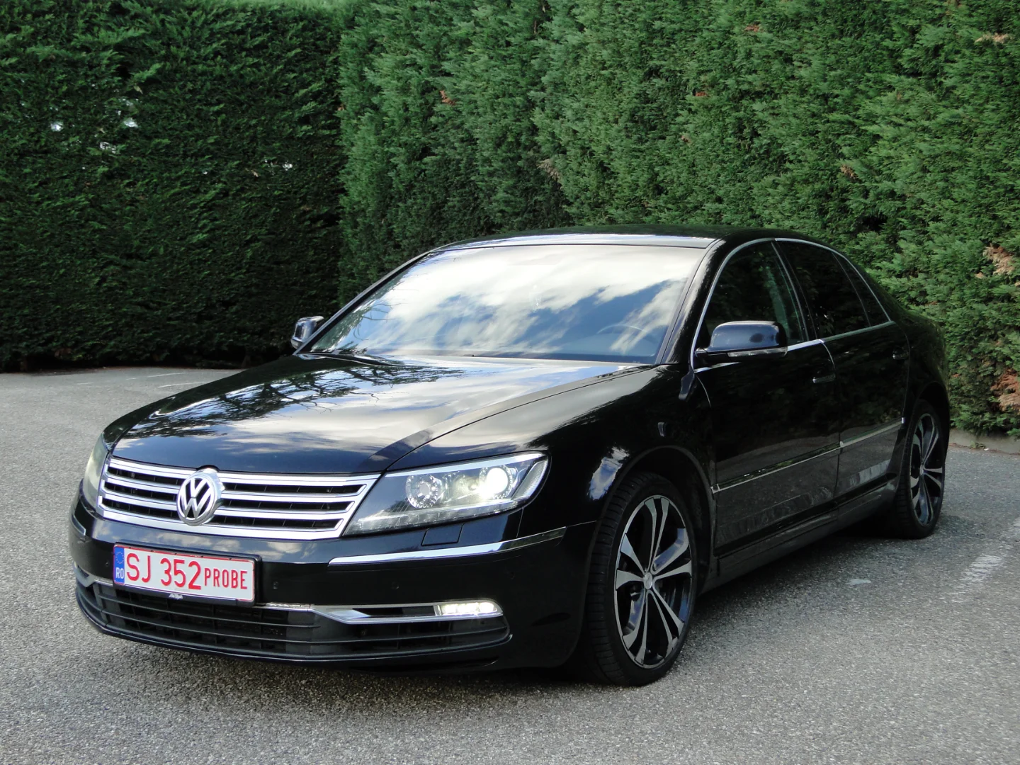 Volkswagen PHAETON PREMIUM 4