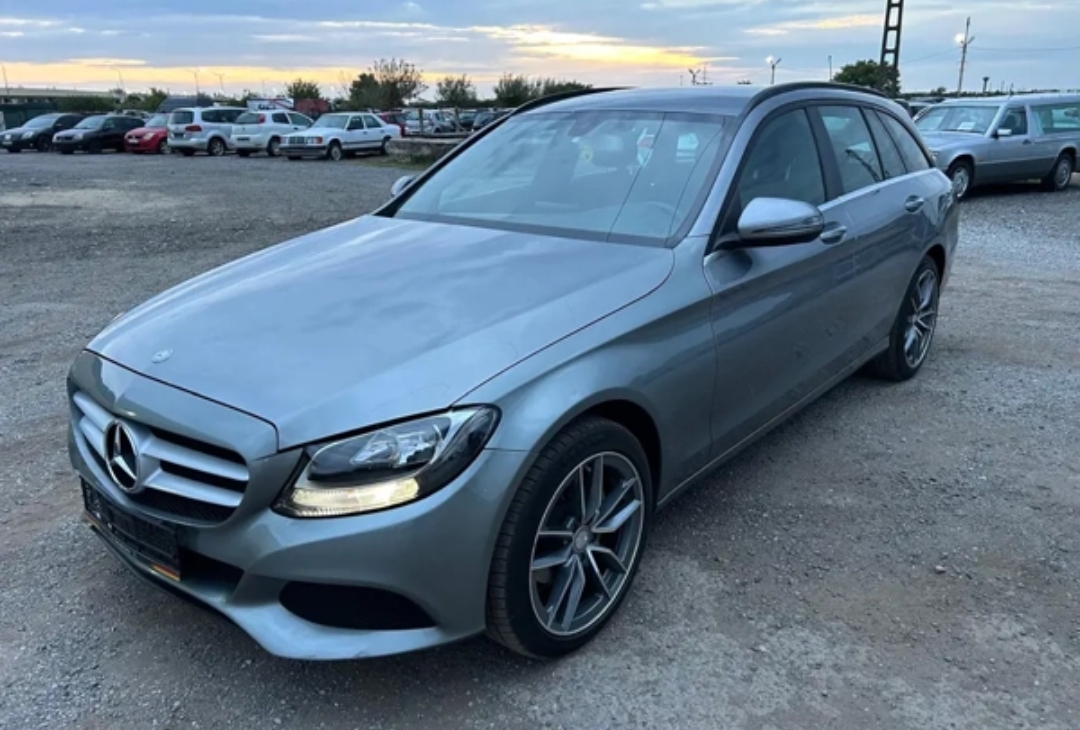 Mercedes-Benz C-Class Navigație comenzii volan Klimatronic geamuri și oglinzi electrice 5x moduri de condus jante AL 2