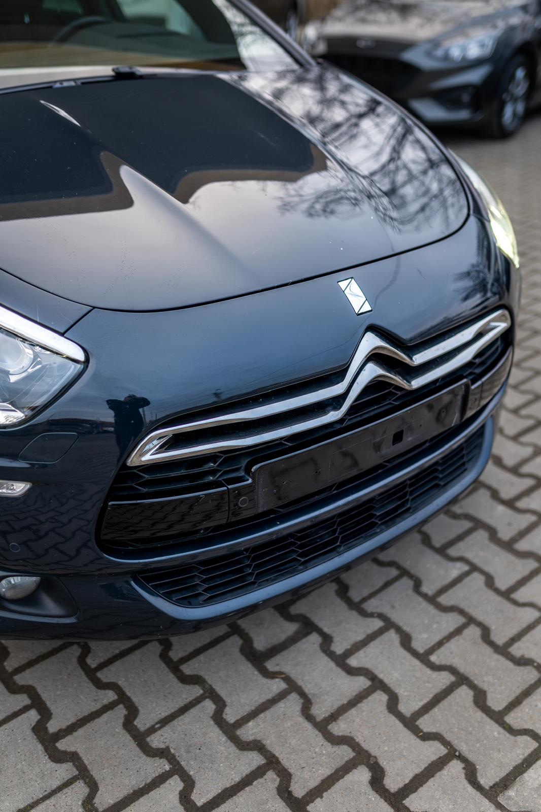 Citroën DS 6