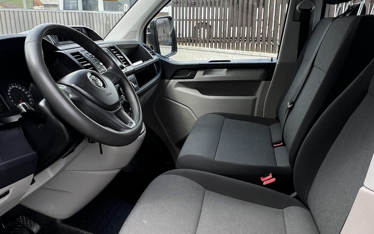 Volkswagen Transporter T6 Doka 8