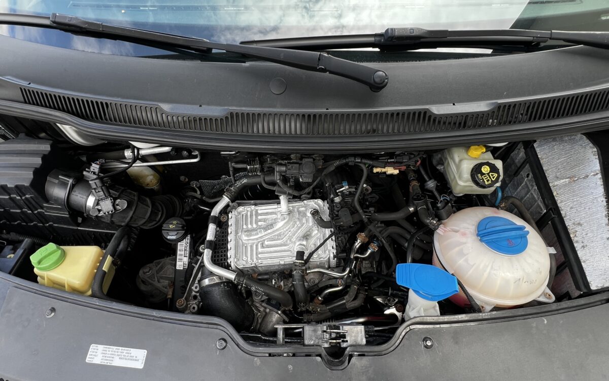 Volkswagen Transporter T6 Doka 12