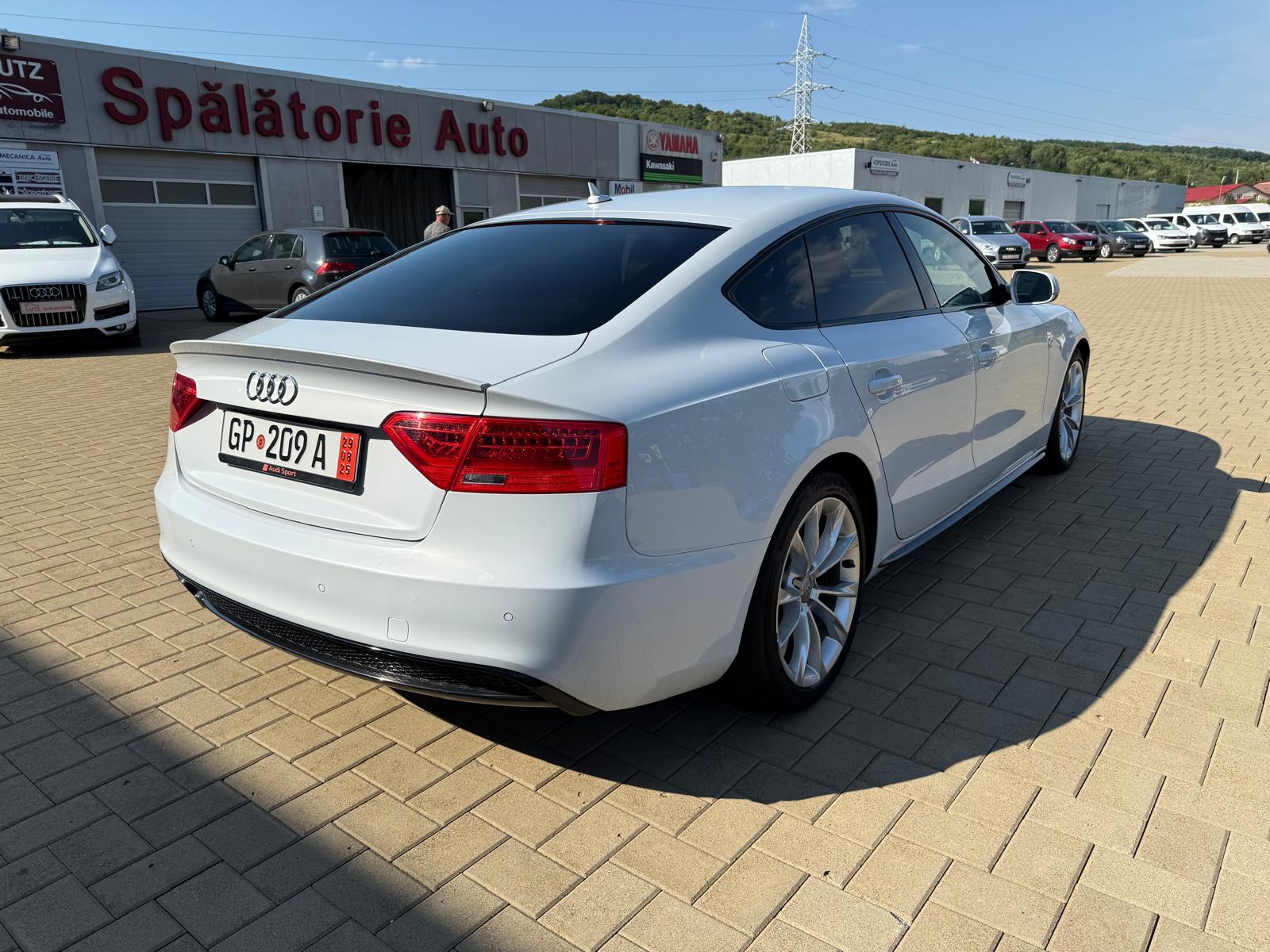 Audi A5 3