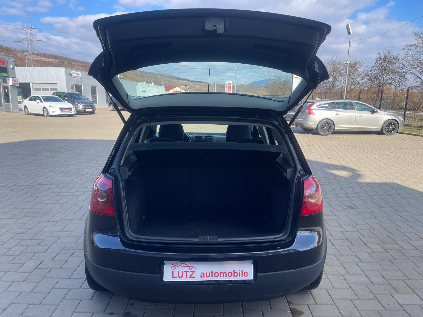 Volkswagen Golf 10