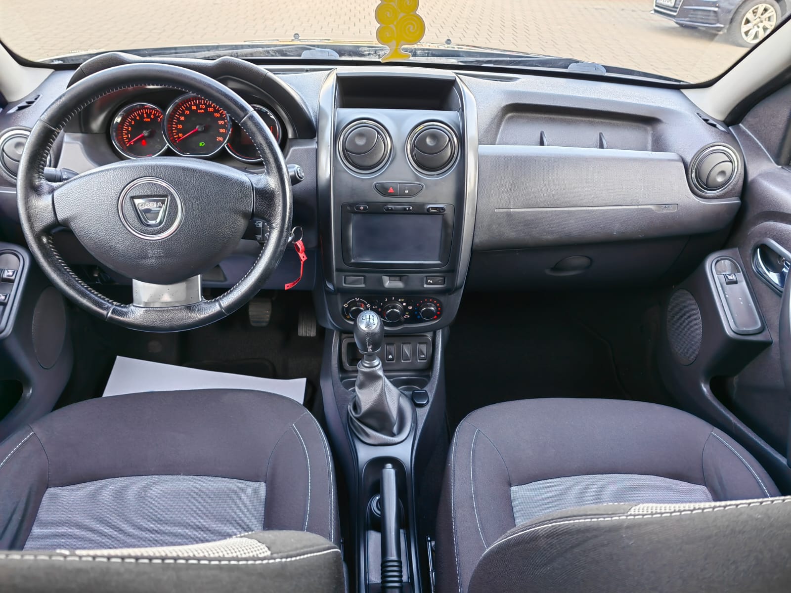 Dacia Duster 12
