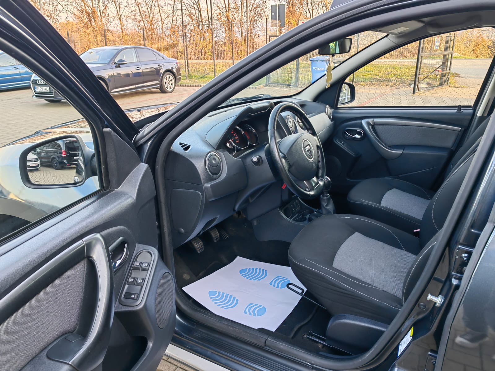 Dacia Duster 13