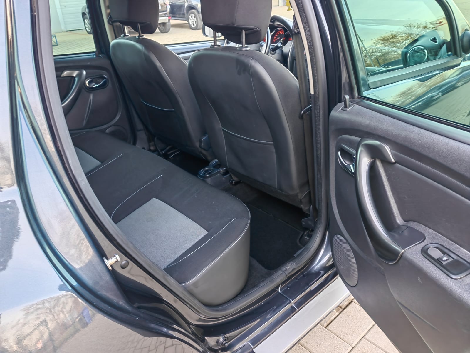 Dacia Duster 15
