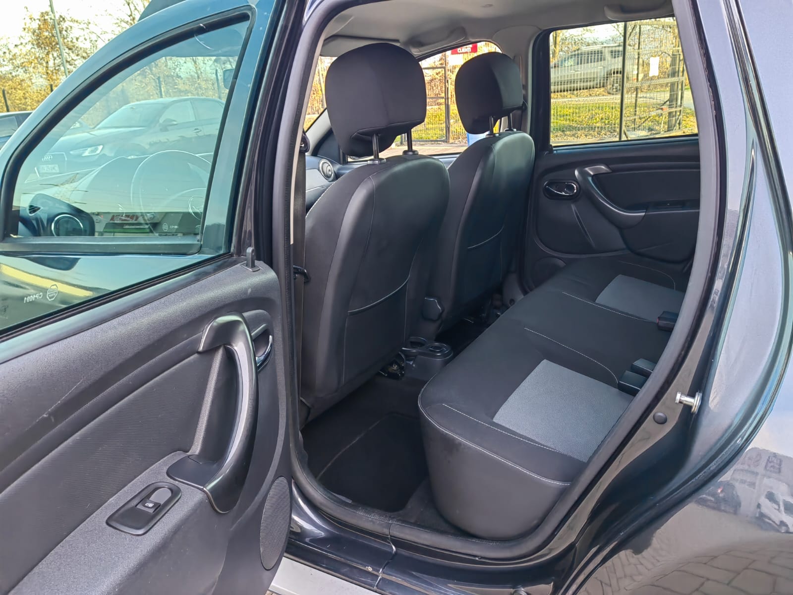 Dacia Duster 16