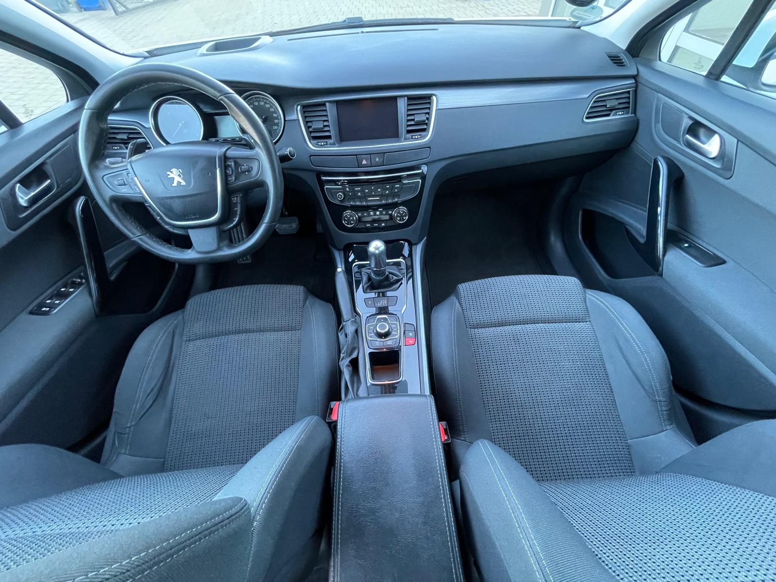 Peugeot 508 1.6 e-HDi Active 9
