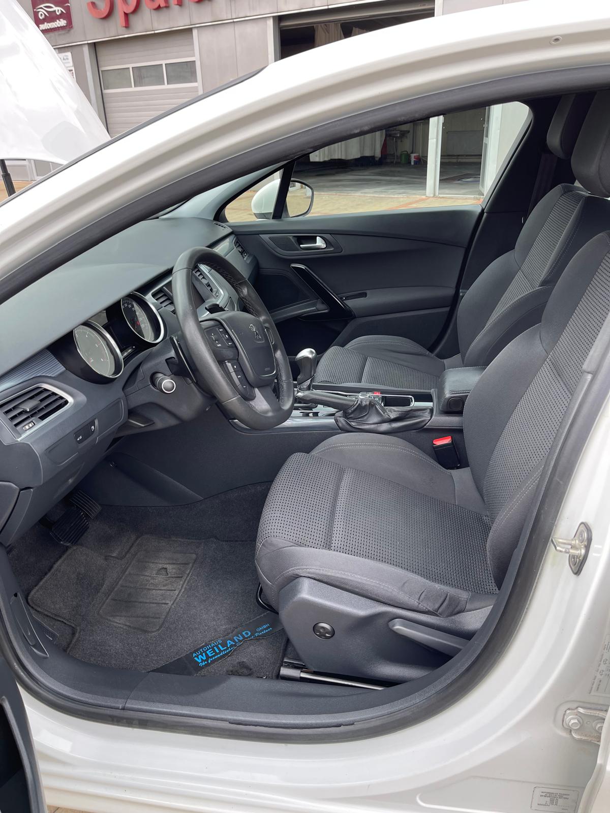 Peugeot 508 1.6 e-HDi Active 13
