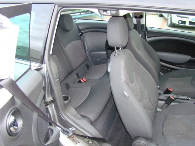 MINI Clubman Cooper 16V D 9