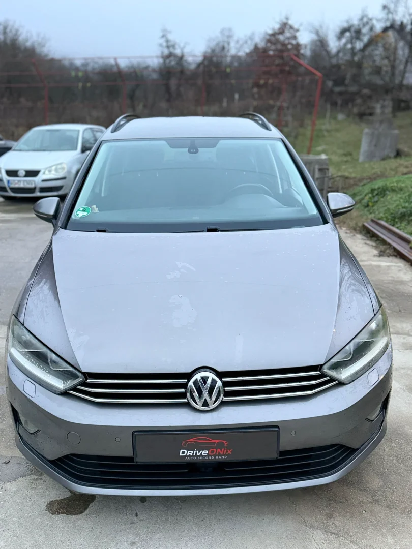 VOLKSWAGEN GOLF 2014
