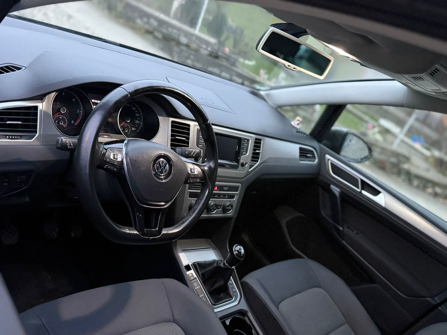 Volkswagen GOLF SPORT 15