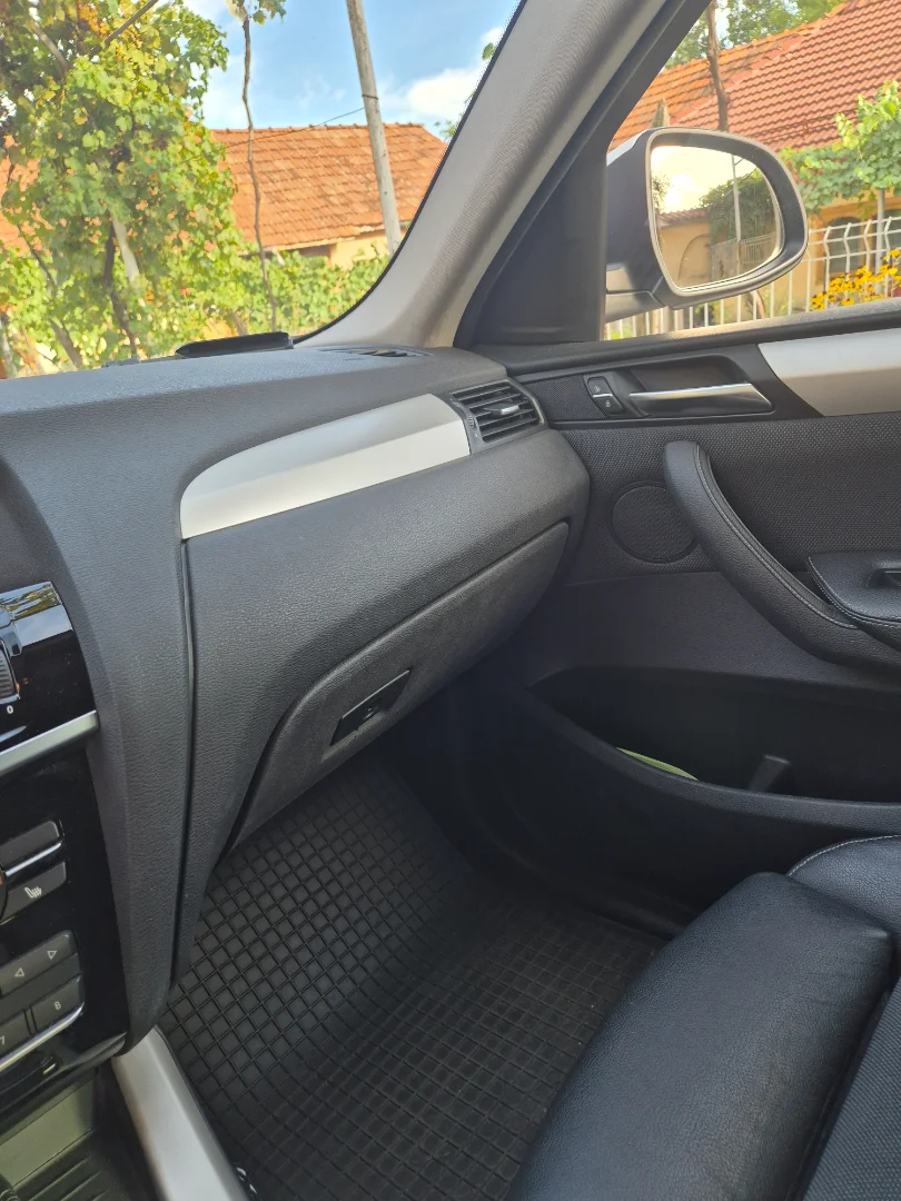 BMW X4 Autuomata.camera,padele volan incalzit,diesel,scaune incalzite,clima 3 zone 7