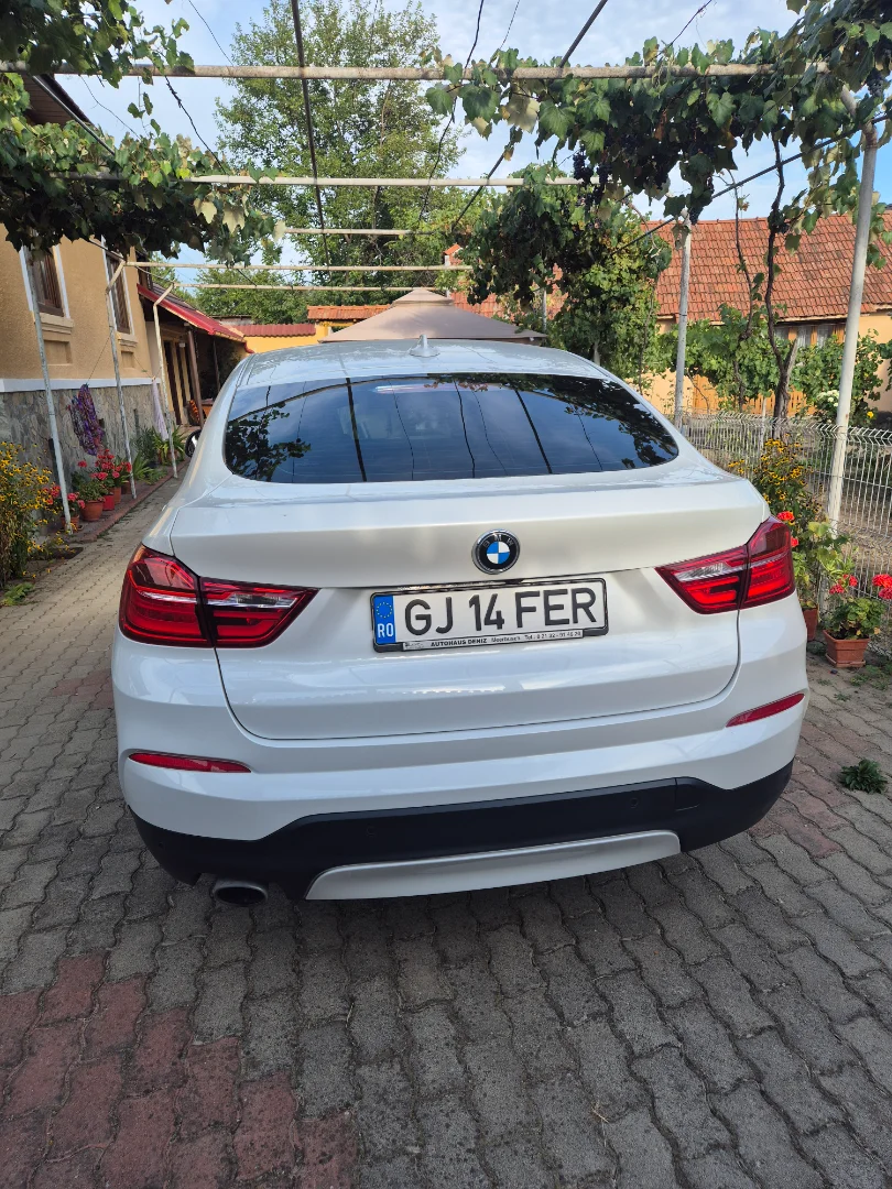 BMW X4 Autuomata.camera,padele volan incalzit,diesel,scaune incalzite,clima 3 zone 12