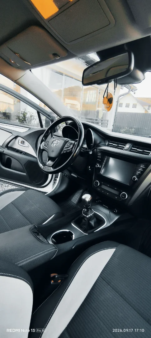 Toyota Avensis Business Edition  3
