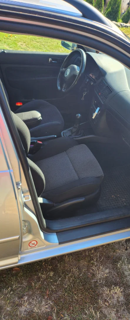 Volkswagen Golf 4