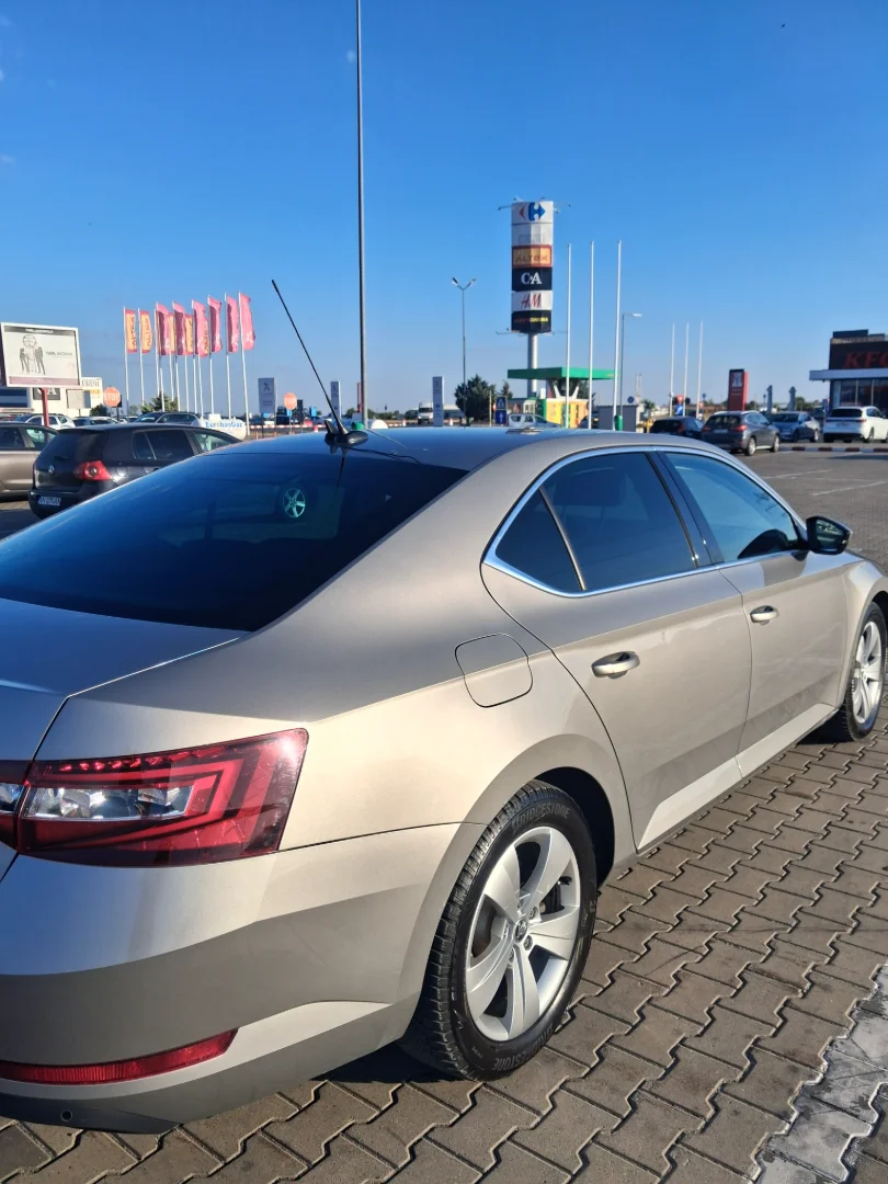 Skoda Superb 2.0 TDI 5