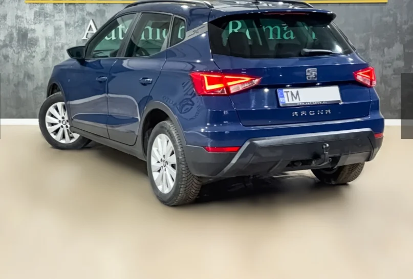 Seat Arona 5