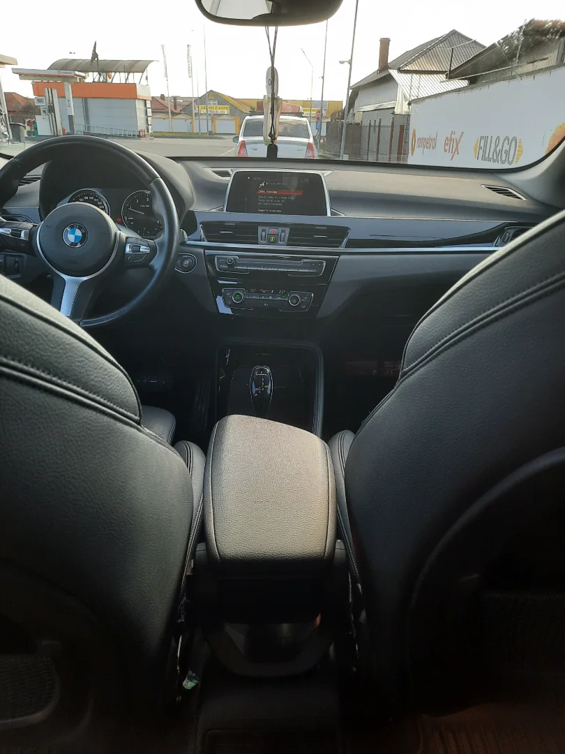 BMW X1 sDrive 20i Sport premium 3