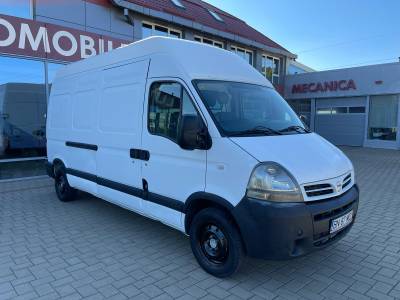 Nissan Interstar