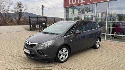 Opel Zafira 2015 - 10.499 EUR