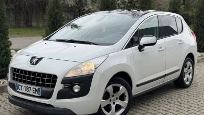 Peugeot 3008 2013 - 4.999 EUR