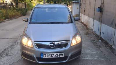 Opel Zafira 2007 - 2.000 EUR