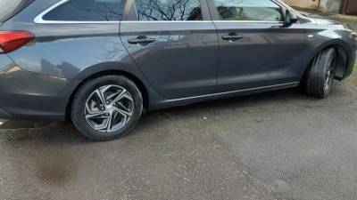 Hyundai i30 2021 - 14.700 EUR